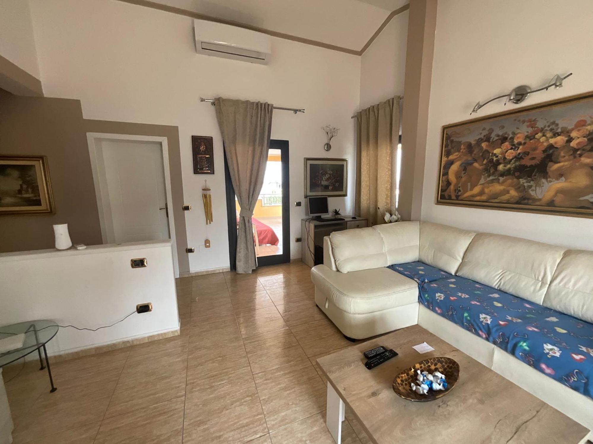Italian Style Apartment Дуррес Екстер'єр фото
