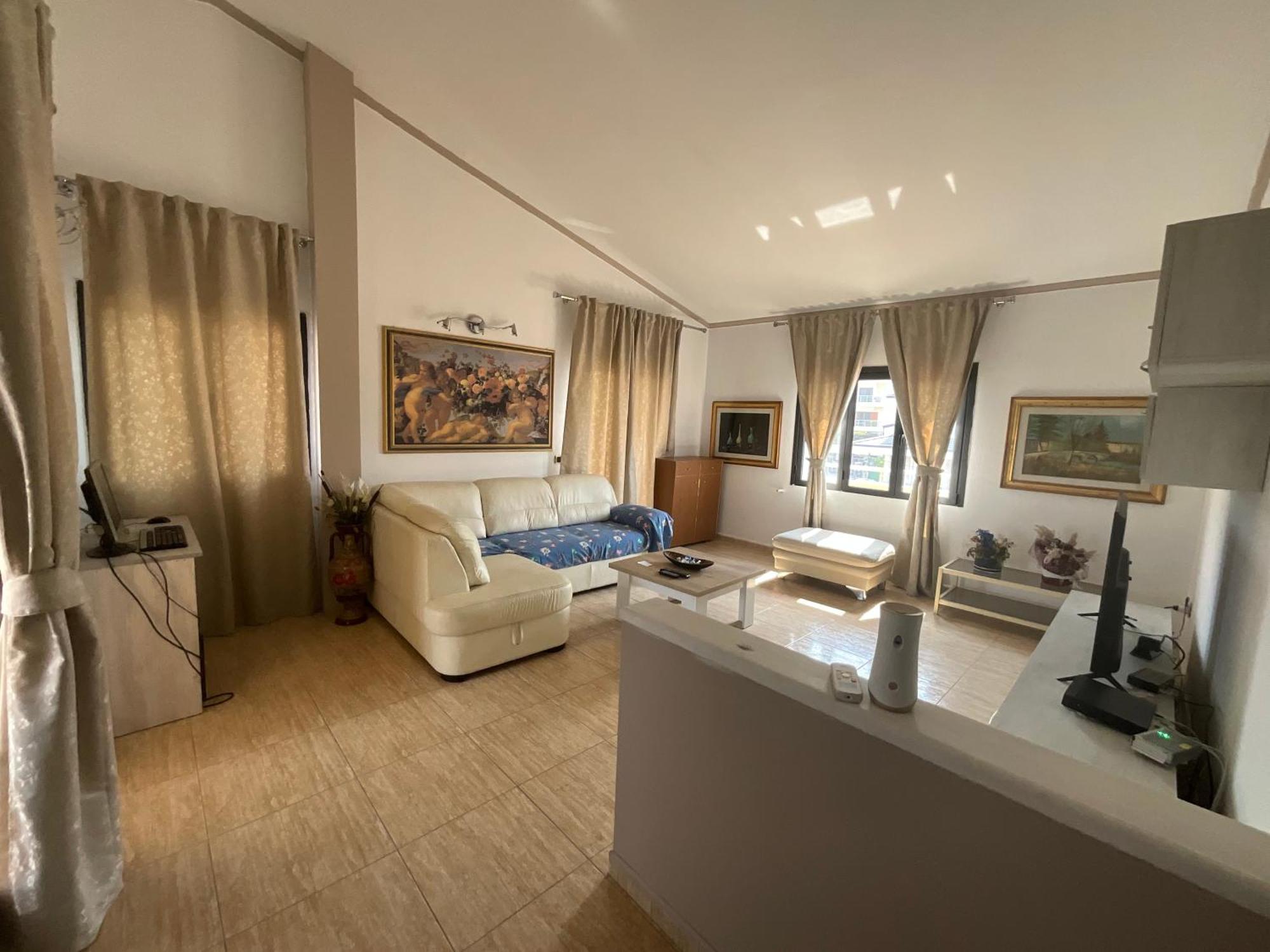 Italian Style Apartment Дуррес Екстер'єр фото